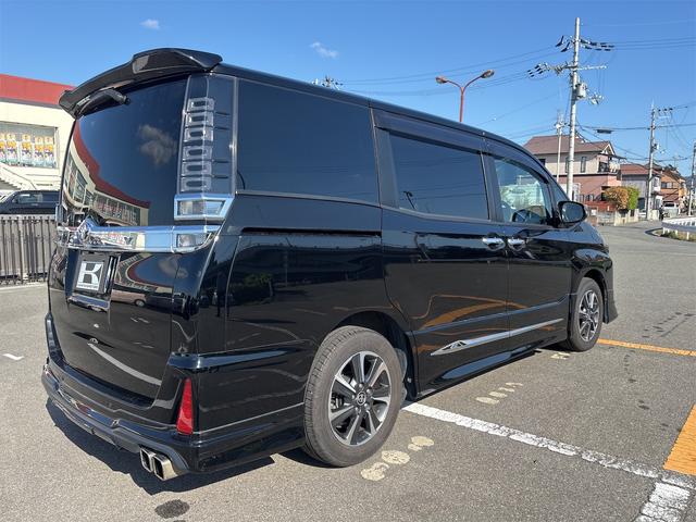 ヴォクシー ＺＳ　煌ＩＩＩ　ドライブレコーダー　ＥＴＣ　ナビ　クリアランスソナー　オートクルーズコントロール　レーンアシスト　衝突被害軽減システム　両側電動スライドドア　オートマチックハイビーム　オートライト　ＬＥＤヘッドランプ（5枚目）