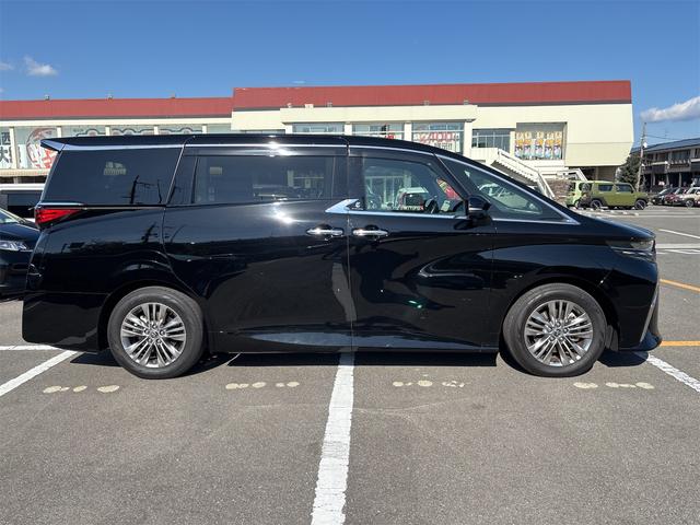 アルファードハイブリッド Ｚ　全周囲カメラ　ナビ　クリアランスソナー　オートクルーズコントロール　レーンアシスト　衝突被害軽減システム　両側電動スライドドア　オートマチックハイビーム　ＬＥＤヘッドランプ　電動リアゲート（4枚目）