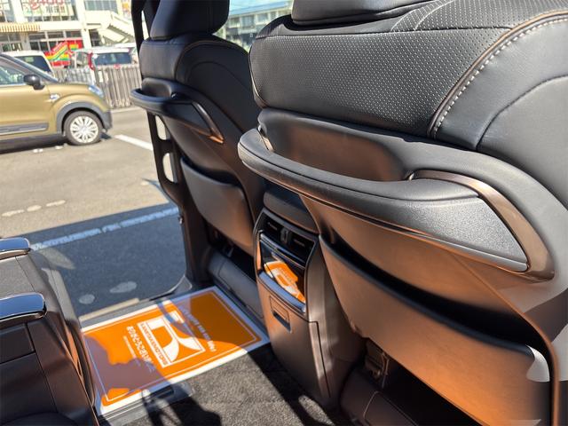 アルファードハイブリッド Ｚ　全周囲カメラ　ナビ　クリアランスソナー　オートクルーズコントロール　レーンアシスト　衝突被害軽減システム　両側電動スライドドア　オートマチックハイビーム　ＬＥＤヘッドランプ　電動リアゲート（19枚目）