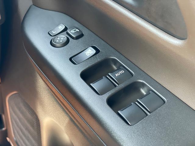 スペーシア ハイブリッドＧ　両側スライドドア　クリアランスソナー　レーンアシスト　衝突被害軽減システム　ＬＥＤヘッドランプ　スマートキー　アイドリングストップ　電動格納ミラー　ベンチシート　ＣＶＴ　盗難防止システム　ＡＢＳ（5枚目）