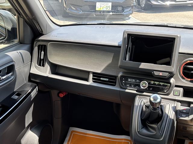 Ｎ－ＯＮＥ ＲＳ　バックカメラ　クリアランスソナー　オートクルーズコントロール　レーンアシスト　衝突被害軽減システム　オートライト　ＬＥＤヘッドランプ　スマートキー　アイドリングストップ　電動格納ミラー　シートヒーター（14枚目）