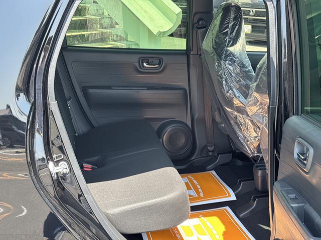 Ｎ－ＯＮＥ ＲＳ　バックカメラ　クリアランスソナー　オートクルーズコントロール　レーンアシスト　衝突被害軽減システム　オートライト　ＬＥＤヘッドランプ　スマートキー　アイドリングストップ　電動格納ミラー　シートヒーター（18枚目）