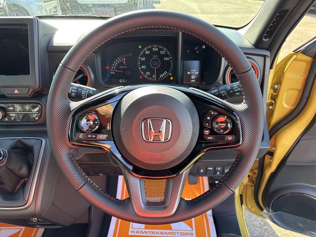 Ｎ－ＯＮＥ ＲＳ　バックカメラ　クリアランスソナー　アダプティブクルーズコントロール　レーンアシスト　衝突被害軽減システム　オートライト　ＬＥＤ　スマートキー　アイドリングストップ　電動格納ミラー　シートヒーター（4枚目）