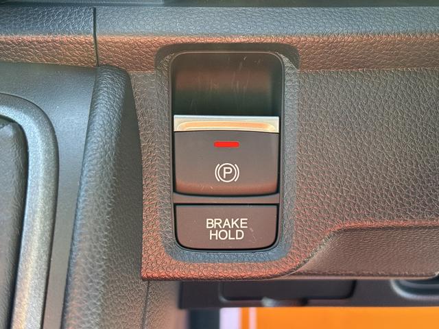 Ｎ－ＯＮＥ ＲＳ　バックカメラ　クリアランスソナー　アダプティブクルーズコントロール　レーンアシスト　衝突被害軽減システム　オートライト　ＬＥＤ　スマートキー　アイドリングストップ　電動格納ミラー　シートヒーター（11枚目）