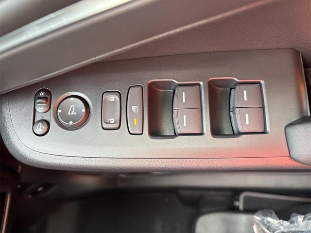 ホンダ ヴェゼル 16枚目