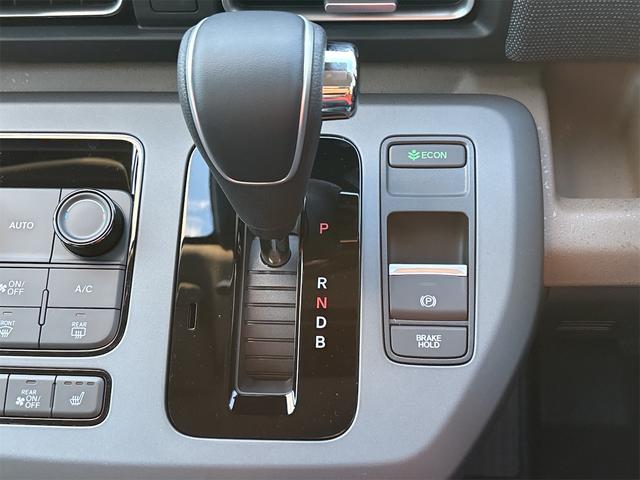 ホンダ フリード 7枚目