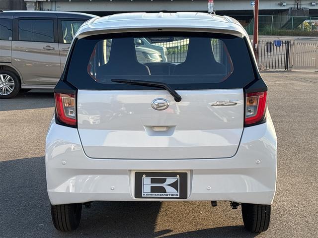 ダイハツ ミライース 7枚目