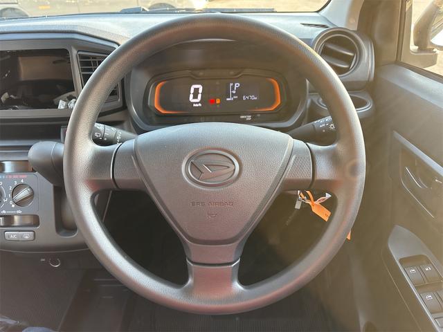 ダイハツ ミライース 10枚目