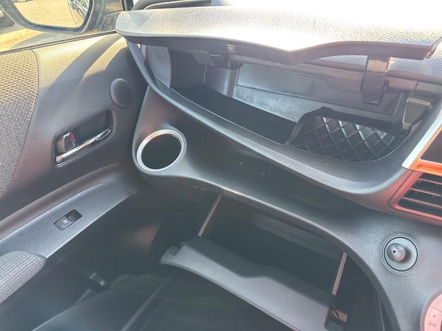 トヨタ シエンタ 7枚目