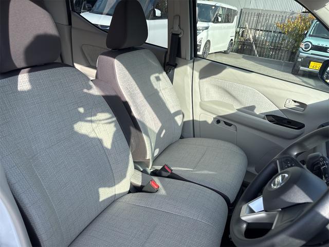 日産 デイズ 11枚目