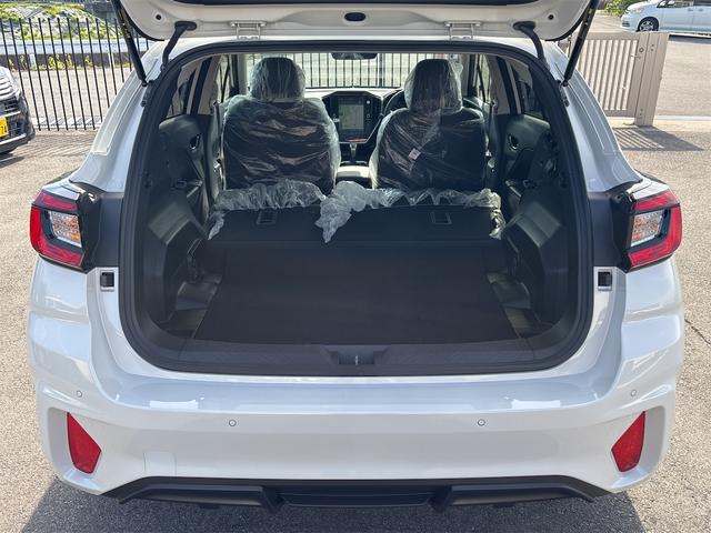 スバル インプレッサ 18枚目