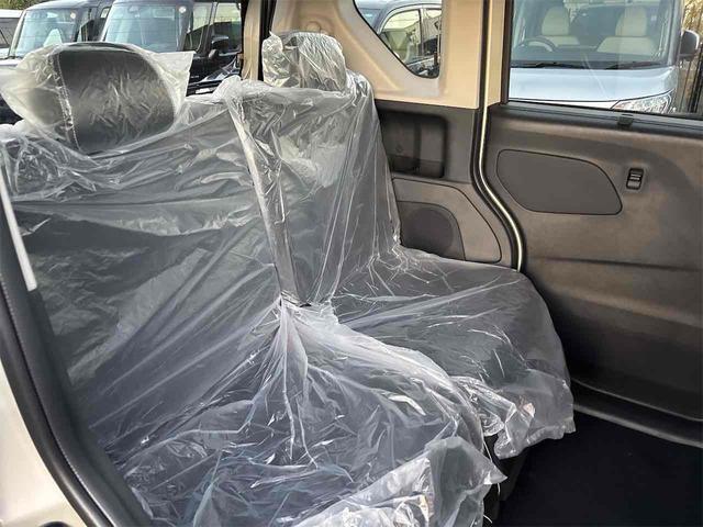 三菱 デリカミニ 11枚目