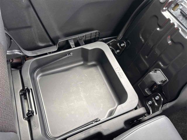 スズキ スペーシアカスタム 29枚目