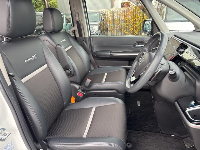 ステップワゴンスパーダ Modulo Xホンダセンシング 7人乗り ドライブレコーダー ETC バックカメラ 純正ナビ クリアランスソナー オートクルーズコントロール レーンアシスト 衝突被害軽減システム 両側電動スライドドア オートライ(29枚目)