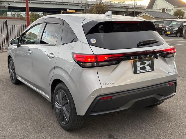 ノート Ｘ　ドライブレコーダー　ＥＴＣ　バックカメラ　ナビ　ＴＶ　クリアランスソナー　衝突被害軽減システム　スマートキー　アイドリングストップ　ＣＶＴ　盗難防止システム　衝突安全ボディ　ＡＢＳ　ＥＳＣ　ＵＳＢ（6枚目）