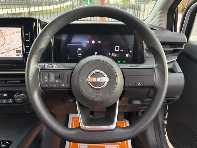 ノート Ｘ　ドライブレコーダー　ＥＴＣ　バックカメラ　ナビ　ＴＶ　クリアランスソナー　衝突被害軽減システム　スマートキー　アイドリングストップ　ＣＶＴ　盗難防止システム　衝突安全ボディ　ＡＢＳ　ＥＳＣ　ＵＳＢ（12枚目）