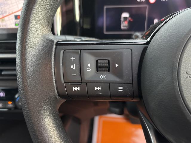 ノート Ｘ　ドライブレコーダー　ＥＴＣ　バックカメラ　ナビ　ＴＶ　クリアランスソナー　衝突被害軽減システム　スマートキー　アイドリングストップ　ＣＶＴ　盗難防止システム　衝突安全ボディ　ＡＢＳ　ＥＳＣ　ＵＳＢ（16枚目）