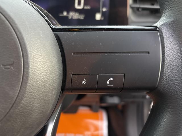 ノート Ｘ　ドライブレコーダー　ＥＴＣ　バックカメラ　ナビ　ＴＶ　クリアランスソナー　衝突被害軽減システム　スマートキー　アイドリングストップ　ＣＶＴ　盗難防止システム　衝突安全ボディ　ＡＢＳ　ＥＳＣ　ＵＳＢ（17枚目）