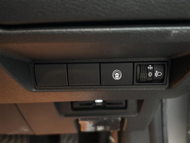 ノート Ｘ　ドライブレコーダー　ＥＴＣ　バックカメラ　ナビ　ＴＶ　クリアランスソナー　衝突被害軽減システム　スマートキー　アイドリングストップ　ＣＶＴ　盗難防止システム　衝突安全ボディ　ＡＢＳ　ＥＳＣ　ＵＳＢ（19枚目）