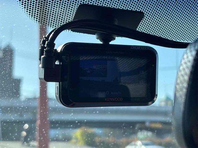 �h���C�u���R�[�_�[�����Ă��܂��I�������̂��N�����Ă��܂�����B����Ȏ��ɐS���������ɂȂ�̂��A�^�]�̋L�^���f���Ɖ��ŋL�^����h���C�u���R�[�_�[�ł��B