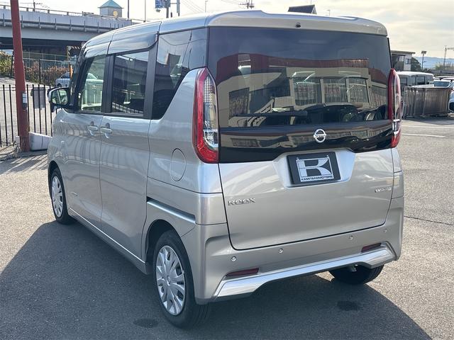 ルークス Ｓ　両側スライドドア　クリアランスソナー　衝突被害軽減システム　キーレスエントリー　アイドリングストップ　電動格納ミラー　ベンチシート　ＣＶＴ　盗難防止システム　ＡＢＳ　ＥＳＣ　ＣＤ（6枚目）