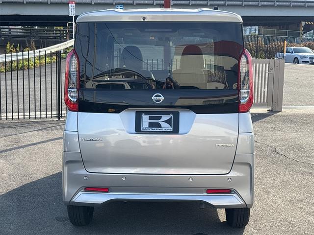 ルークス Ｓ　両側スライドドア　クリアランスソナー　衝突被害軽減システム　キーレスエントリー　アイドリングストップ　電動格納ミラー　ベンチシート　ＣＶＴ　盗難防止システム　ＡＢＳ　ＥＳＣ　ＣＤ（7枚目）