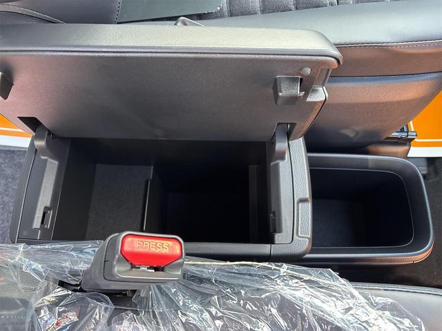 トヨタ ヴォクシー 32枚目