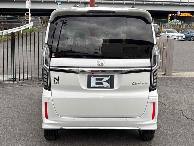 ホンダ Ｎ－ＢＯＸカスタム 8枚目