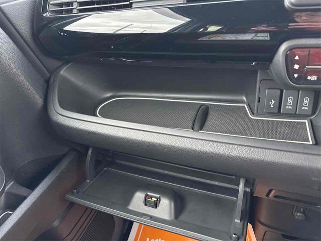 ホンダ Ｎ－ＢＯＸカスタム 30枚目