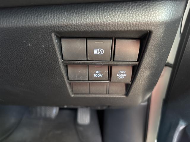 ヴォクシー ハイブリッドＳ－Ｚ　快適利便パッケージ　プロジェクター式ＬＥＤヘッドランプ、ブラインドスポットモニター、ディスプレイオーディオプラス、ドライビングサポートパッケージ　ＥＴＣ（19枚目）