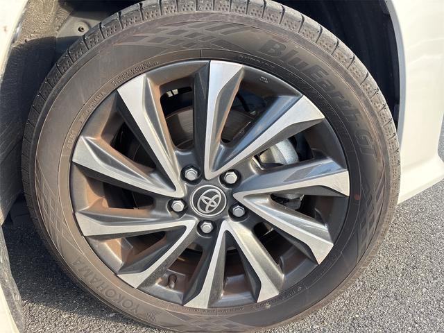 ヴォクシー ハイブリッドＳ－Ｚ　快適利便パッケージ　プロジェクター式ＬＥＤヘッドランプ、ブラインドスポットモニター、ディスプレイオーディオプラス、ドライビングサポートパッケージ　ＥＴＣ（21枚目）