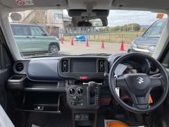 車を選ぶうえで運転席の快適さのチェックは欠かせません。ぜひご来店頂き実物をご覧ください！試乗も可能ですので、営業担当までお申し付けください。 2