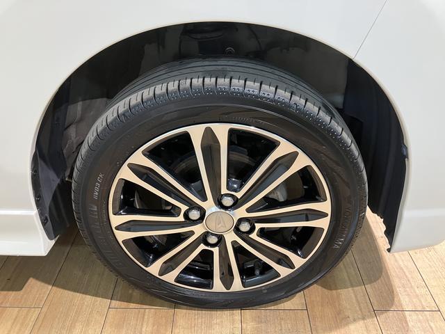 タント カスタムＲＳ　トップエディションリミテッドＳＡＩＩＩ　サポカーＳワイド適合・ターボエンジン・後席モニター・純正８インチハイエンドナビ・全方位カメラ・フロントドライブレコーダー・ＥＴＣ車載器・衝突回避支援ブレーキ・シートヒーター・両側電動スライドドア（20枚目）