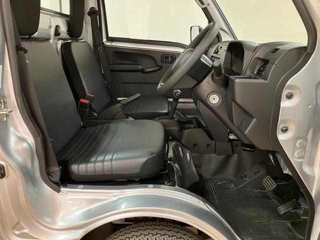 ハイゼットトラック スタンダード サポカーSワイド適合 認定中古車 R6/10登録・走行0.3万km・CVT・衝突回避軽減ブレーキ・誤発進抑制機能・AM/FMラジオ・オートライト・オートハイビーム・前後コーナーセンサー・車線逸脱警報機能・マニュアルエアコン(12枚目)