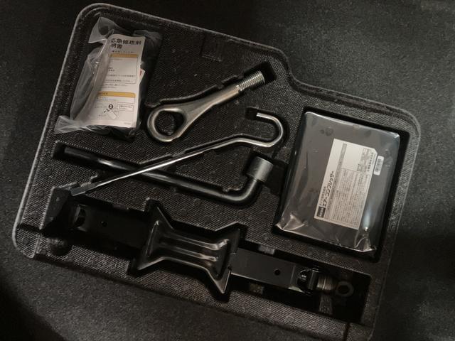 トール カスタムＧ　ターボ　ＳＡＩＩＩ　サポカーＳワイド適合　Ｈ３１年式・走行０．８万ｋｍ・ターボエンジン・純正９インチメモリーナビ・全方位カメラ・ドライブレコーダー・クルーズコントロール・ＥＴＣ車載器・衝突回避軽減ブレーキ・両側電動スライドドア・シートヒーター（39枚目）