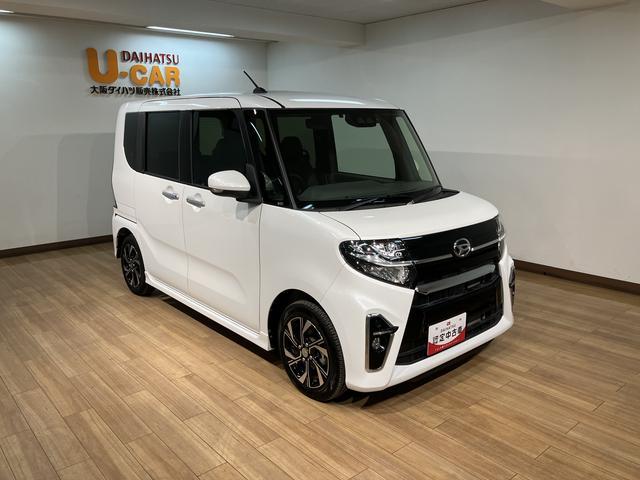 Ｒ２年式、走行０．８万ｋｍのタントカスタムＸセレクションです♪人気のパールホワイト色で純正メモリーナビにバックカメラ、ナビ連動前後ドラレコにＥＴＣとフル装備で正規ディーラーならではの安心保障付！