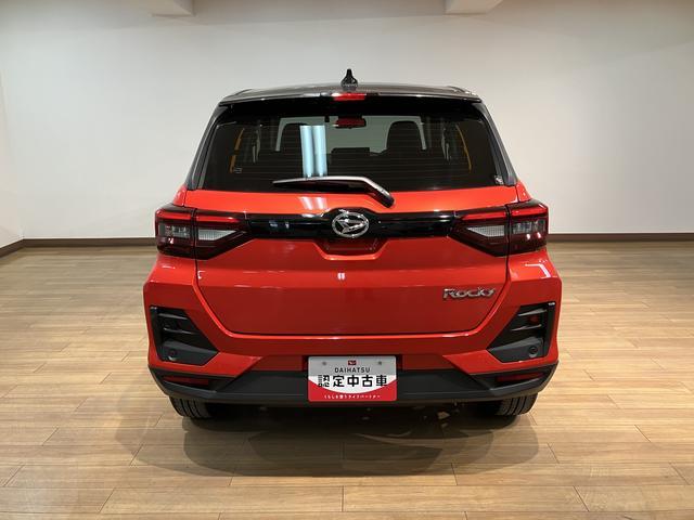 ロッキー プレミアムG 9インチ純正ナビゲーション・全方位カメラ・ナビ連動前後ドライブレコーダー・ETC車載器・フロント両席シートヒーター・電動パーキングブレーキ・衝突回避支援ブレーキ・誤発進抑制機能・全車速追従機能(11枚目)