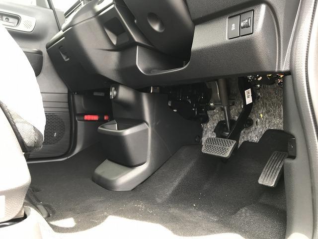 Ｎ－ＢＯＸ ベースグレード　軽自動車　届出済未使用車　衝突被害軽減ブレーキ　スマートキー　アイドリングストップ　エアコン　エアバッグ　パワステ　パワーウィンドウ　電動スライドドア　ＡＢＳ（31枚目）