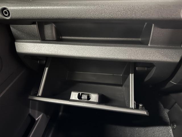ジムニー ＸＣ　軽自動車　届出済未使用車　衝突被害軽減ブレーキ　コーナーセンサー　エアコン　エアバッグ　パワステ　パワーウィンドウ　スマートキー　アイドリングストップ　ＡＢＳ（52枚目）