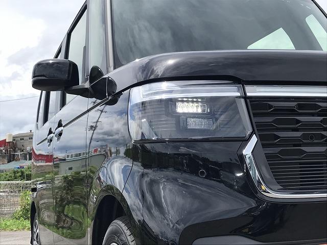 Ｎ－ＢＯＸカスタム ベースグレード　軽自動車　届出済未使用車　衝突被害軽減ブレーキ　アイドリングストップ　ＡＢＳ　スマートキー　パワステ　パワーウィンドウ　エアコン　エアバッグ　片側電動スライドドア（21枚目）