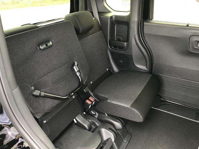 Ｎ－ＢＯＸカスタム ベースグレード　軽自動車　届出済未使用車　衝突被害軽減ブレーキ　アイドリングストップ　ＡＢＳ　スマートキー　パワステ　パワーウィンドウ　エアコン　エアバッグ　片側電動スライドドア（69枚目）