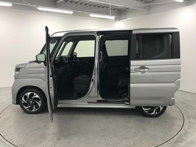 スペーシアカスタム ハイブリッドＸＳ　軽自動車　届出済未使用車　衝突被害軽減ブレーキ　アダプティブクルーズコントロール　アイドリングストップシステム　アルミホイール　シートヒーター　両側電動スライドドア　スマートキー　フルフラットシート（12枚目）