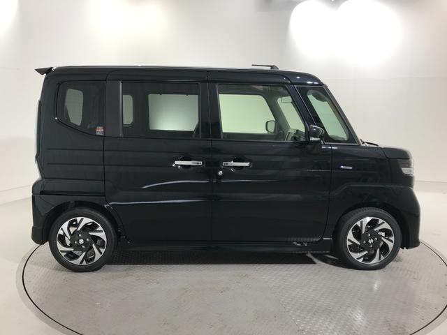スペーシアカスタム ハイブリッドＸＳ　軽自動車　届出済未使用車　衝突被害軽減ブレーキ　アダプティブクルーズコントロール　アイドリングストップシステム　アルミホイール　スマートキー　シートヒーター　両側電動スライドドア　フルフラットシート（7枚目）