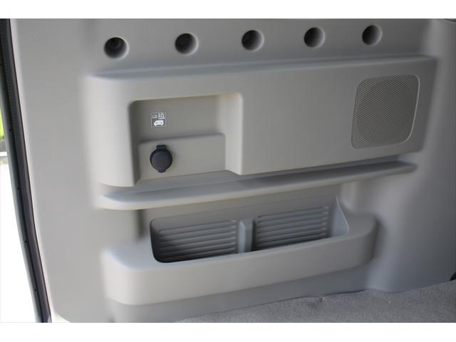 【軽の森 富田林店】は、自社工場を完備しております!お客様に安心して頂く為に、入庫してすぐに、全ての車両は点検しております!