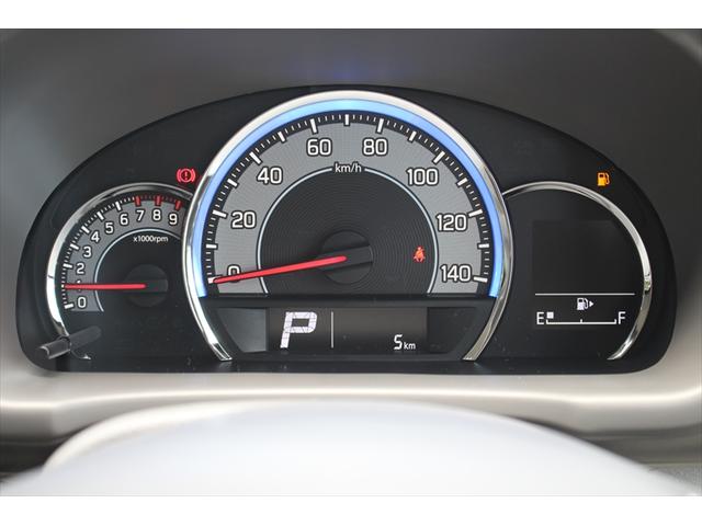 数ある中から【軽の森 富田林店】の車両をご覧頂きまして誠にありがとうございます!良質車のみを厳選して仕入れしておりますので品質には自信があります!安心して当店のお車をご検討下さいませ。