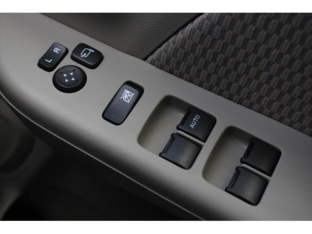 数ある中から【軽の森 富田林店】の車両をご覧頂きまして誠にありがとうございます!良質車のみを厳選して仕入れしておりますので品質には自信があります!安心して当店のお車をご検討下さいませ。