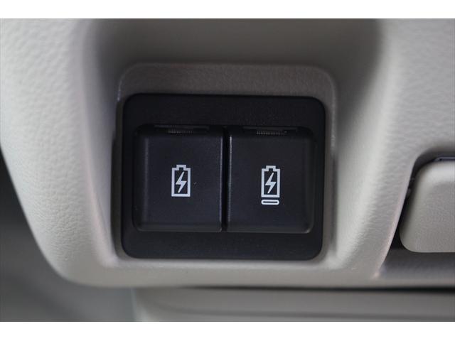 数ある中から【軽の森 富田林店】の車両をご覧頂きまして誠にありがとうございます!良質車のみを厳選して仕入れしておりますので品質には自信があります!安心して当店のお車をご検討下さいませ。