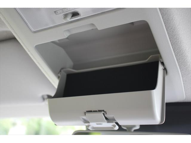 数ある中から【軽の森 富田林店】の車両をご覧頂きまして誠にありがとうございます!良質車のみを厳選して仕入れしておりますので品質には自信があります!安心して当店のお車をご検討下さいませ。