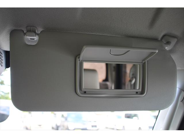 数ある中から【軽の森 富田林店】の車両をご覧頂きまして誠にありがとうございます!良質車のみを厳選して仕入れしておりますので品質には自信があります!安心して当店のお車をご検討下さいませ。