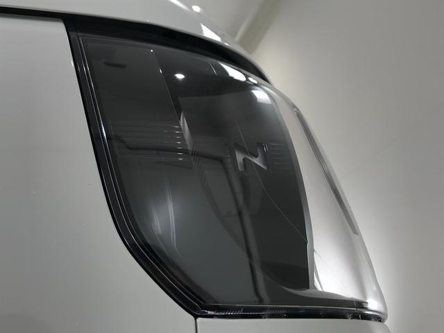 Ｎ－ＢＯＸ ベースグレード　軽自動車　届出済未使用車　衝突被害軽減ブレーキ　アダプティブドライビングビーム　アイドリングストップシステム　シートヒーター　バックカメラ　両側スライド片側電動ドア　スマートキー　パワーウィンドウ（18枚目）